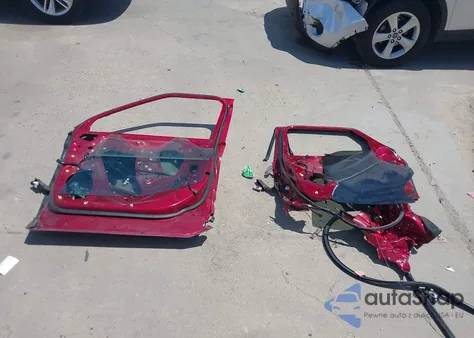 2019 Chevrolet Blazer Premier z USA, uszkodzony, nr VIN 3GNKBFRS4KS692860